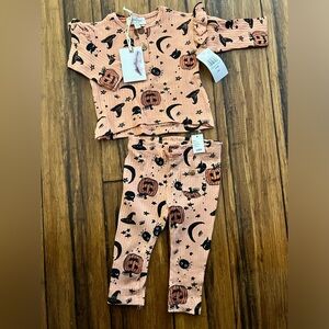 NWT Jessica Simpson 3/6month Two Piece Pumpkin Set